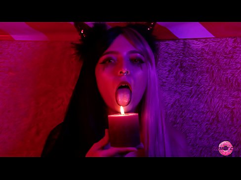 ❤️ Passievolle Blowjob van Sexy Succubus met mondvervulling ☑ Sluts by ons